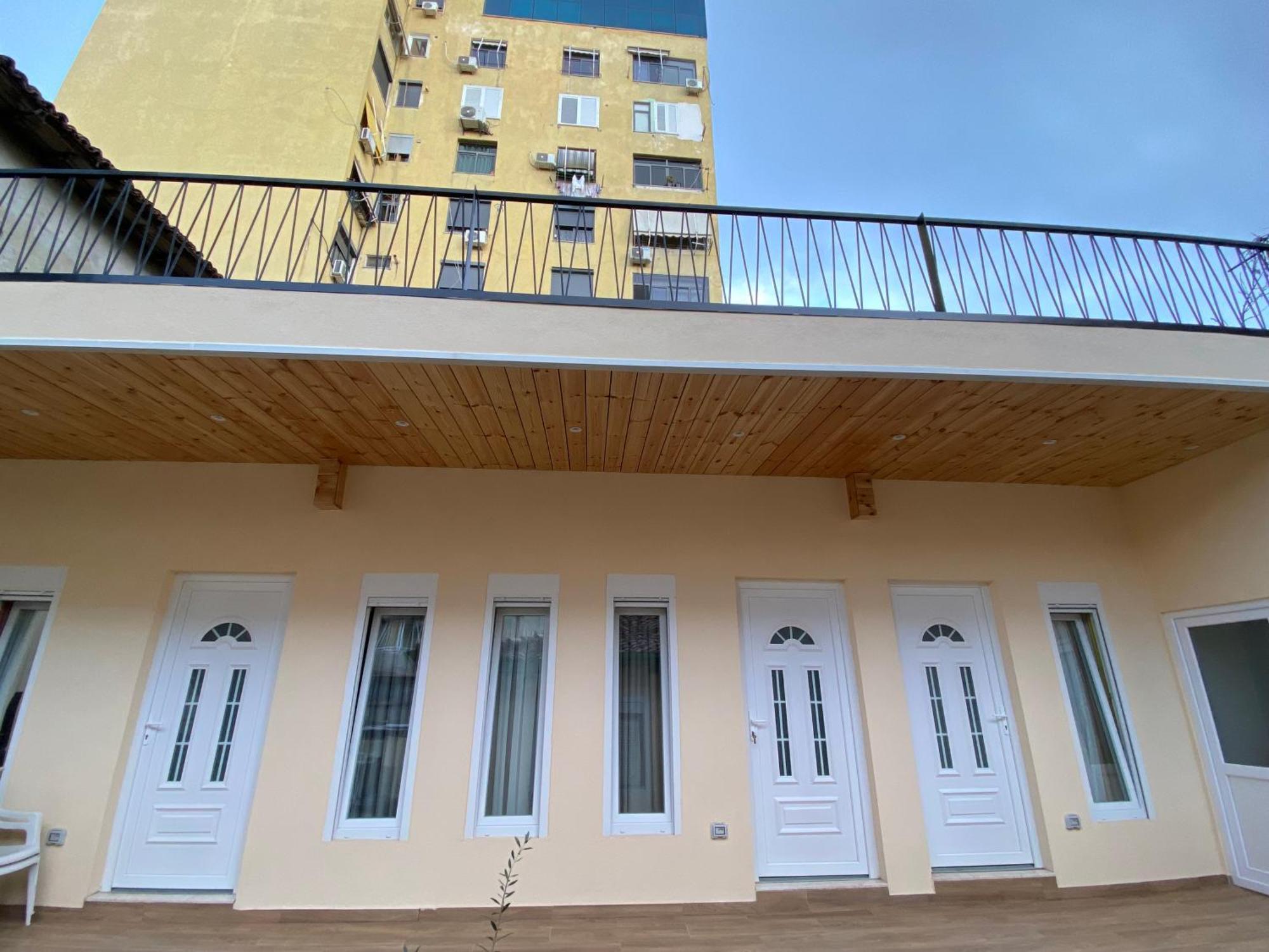 Apartment Center *