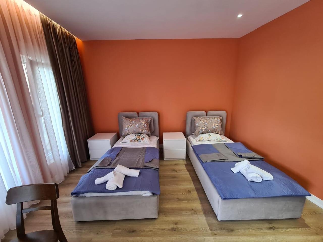 Center Apartment